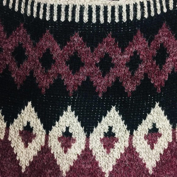 ENTRO Wide Square‎ Neck Diamond Pattern Sweater - Picture 4 of 11